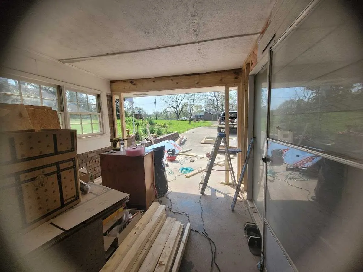 Air movers and dehumidifier for Drying & Dehumidification in St. Stephens
